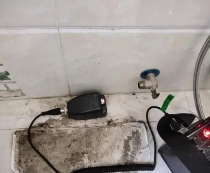 康乐屋顶漏水维修公司分享下卫生间漏水的危害及解决方法
